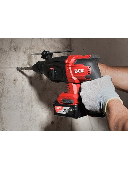 Akumuliatorinis bešepetėlinis perforatorius SDS+ 2,8J 20V, KDZC04-24FK, DCK (2x5,0Ah akumuliatorius, įkroviklis) 2 Akumuliatorinis bešepetėlinis perforatorius SDS+ 2,8J 20V, KDZC04-24FK, DCK (2x5,0Ah akumuliatorius, įkroviklis) 2