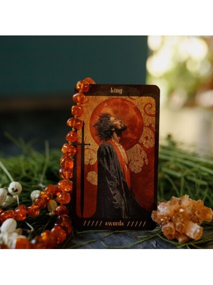 Amber Moon Tarot Kortos Dusserre 4 Amber Moon Tarot Kortos Dusserre 4