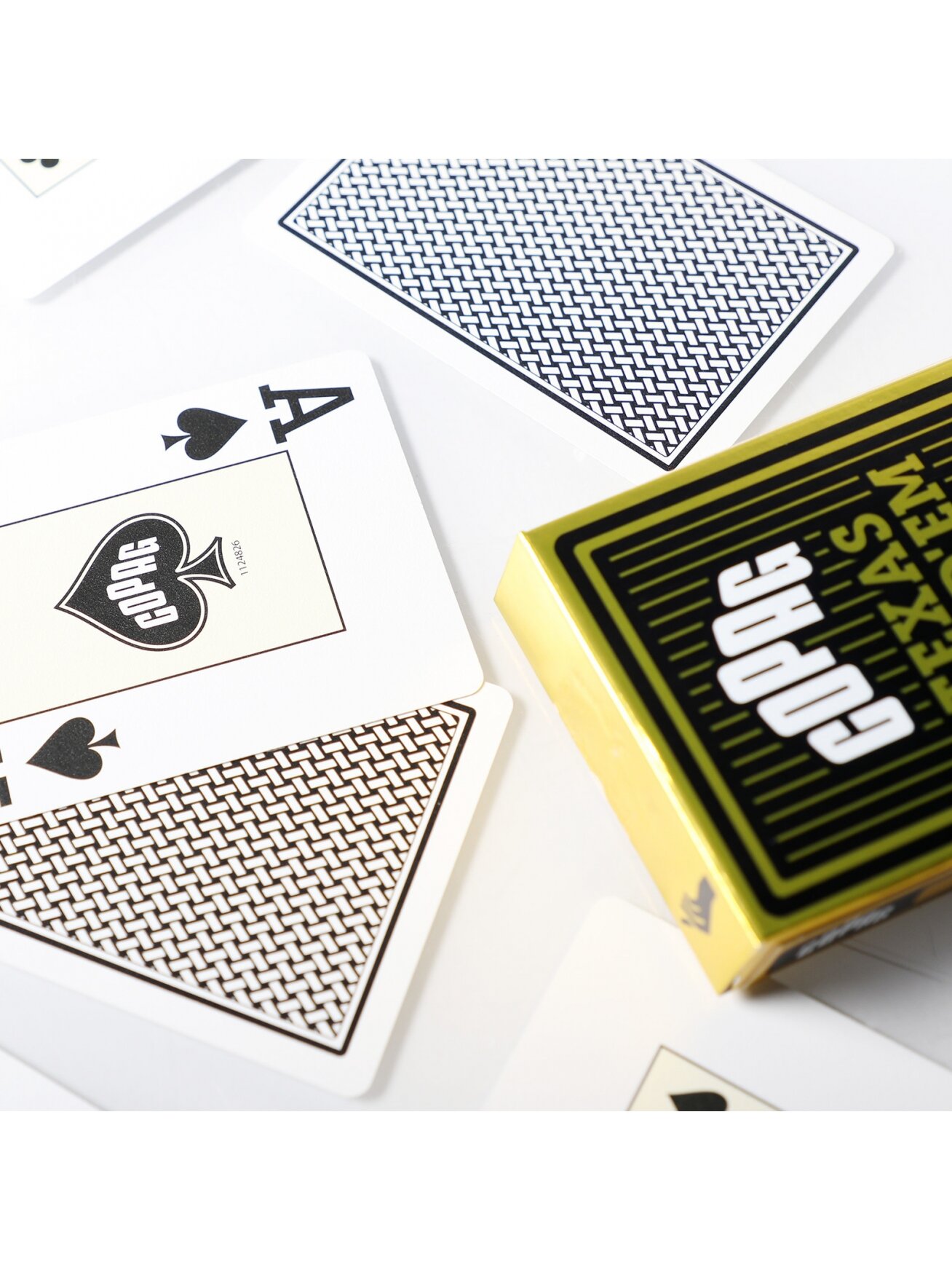 Copag Texas Holdem pokerio kortos (Juodos) 6 Copag Texas Holdem pokerio kortos (Juodos) 6