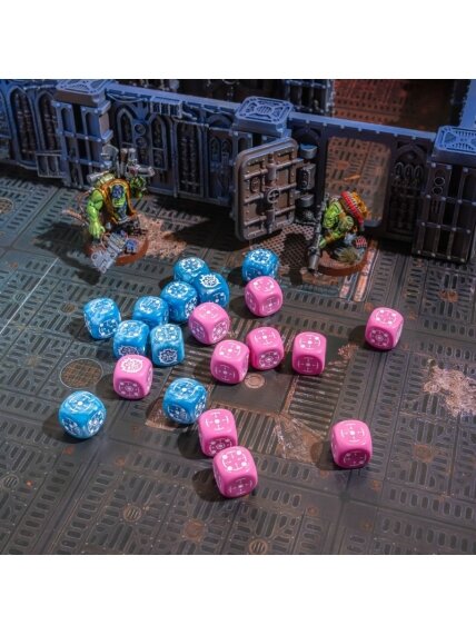 Crosshairs Compact D6 RPG kauliukų rinkinys (mėlynos ir rožinės sp.) 3