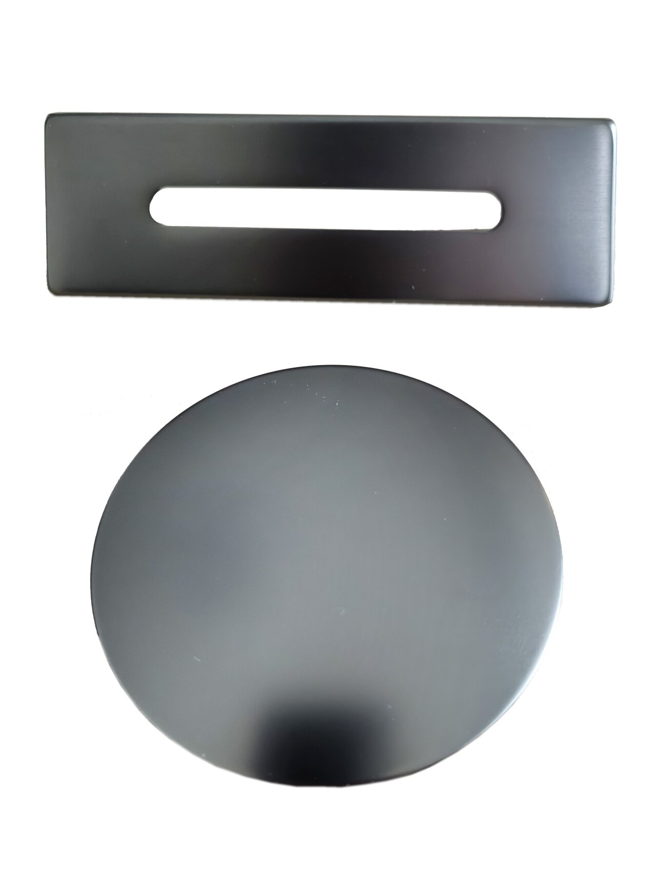 Detalė vonios sifono apdailos Gun Grey Detalė vonios sifono apdailos Gun Grey