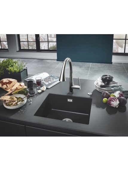 Grohe akmens masės plautuvė montuojama stalviršio apačioje K700U, 533 x 457 mm, granito juoda spalva 1 Grohe akmens masės plautuvė montuojama stalviršio apačioje K700U, 533 x 457 mm, granito juoda spalva 1