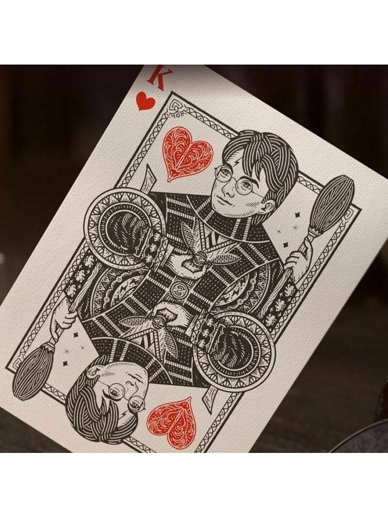Harry Potter Gryffindor Raudonos Theory11 žaidimo kortos 4 Harry Potter Gryffindor Raudonos Theory11 žaidimo kortos 4