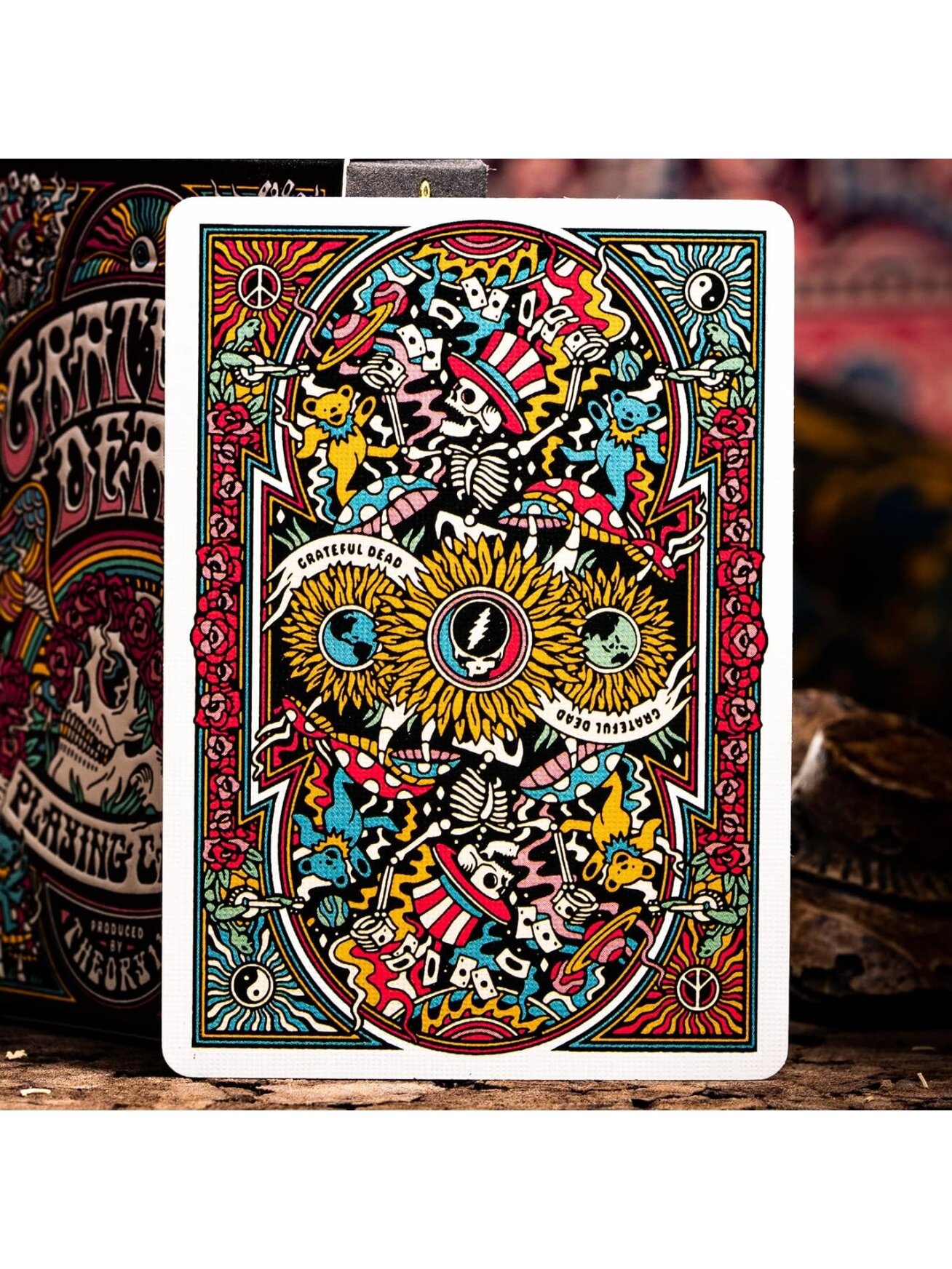 Kosmetinis defektas Grateful Dead žaidimo kortos Theory11 5 Kosmetinis defektas Grateful Dead žaidimo kortos Theory11 5