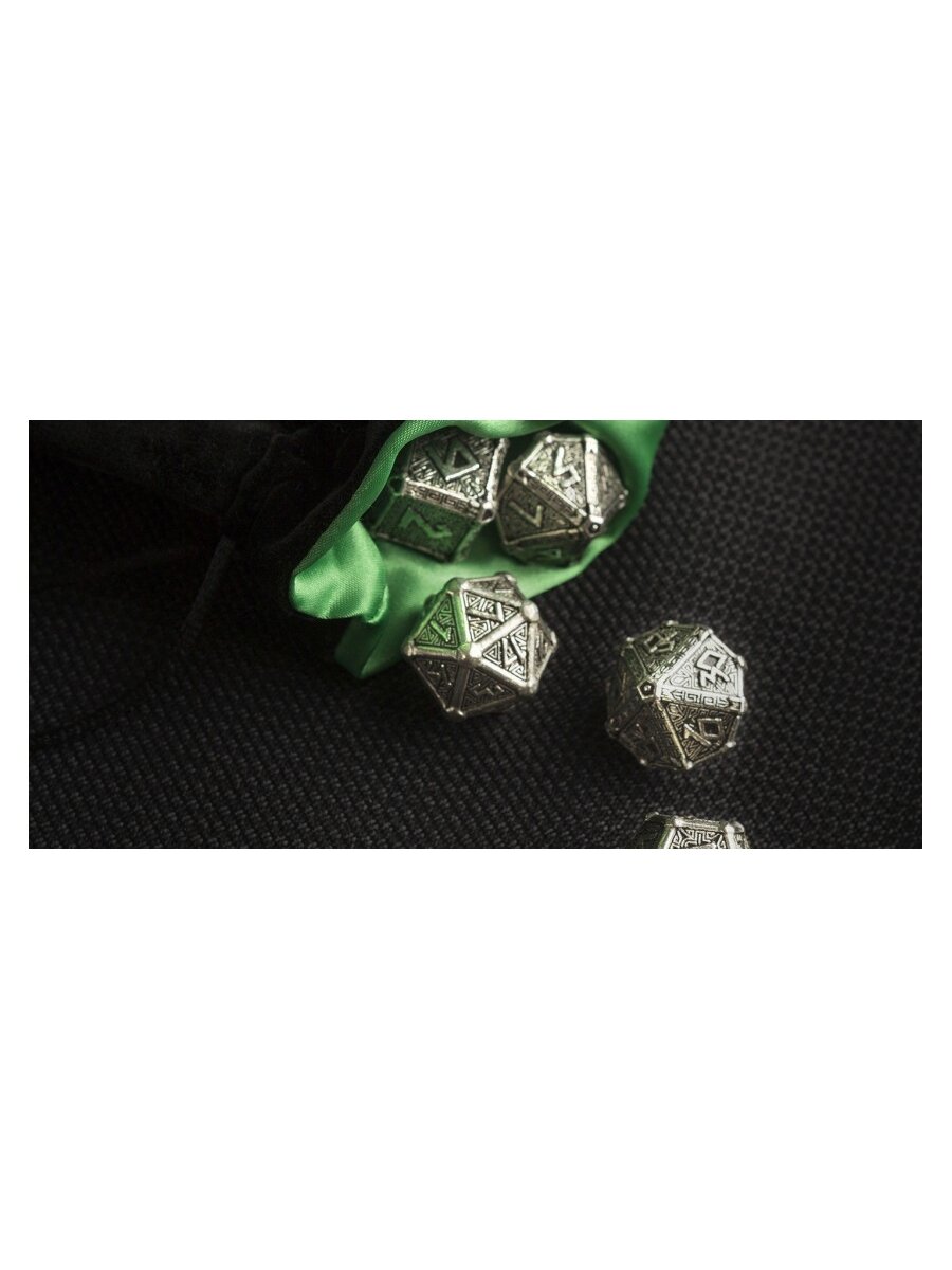 Metal Svetovid kauliukų rinkinys 1