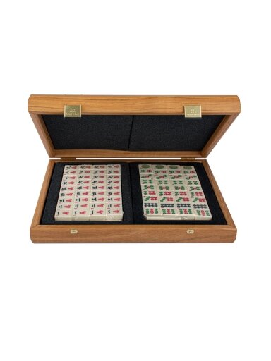 Prabangus Mahjong žaidimas Graikinio riešuto sp. mediniame dėkle Manopoulos Prabangus Mahjong žaidimas Graikinio riešuto sp. mediniame dėkle Manopoulos