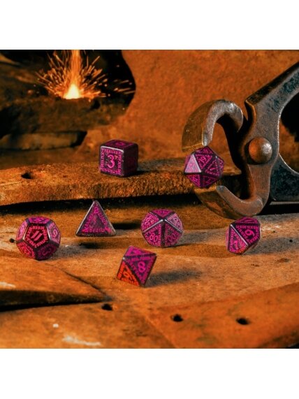 Runic kauliukų rinkinys blizgios juodos ir purpurinės sp. Q-WORKSHOP 2