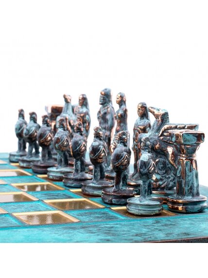 „Spartos karys“ metalinių šachmatų rinkinys su 28cm šachmatų lenta Manopoulos 3