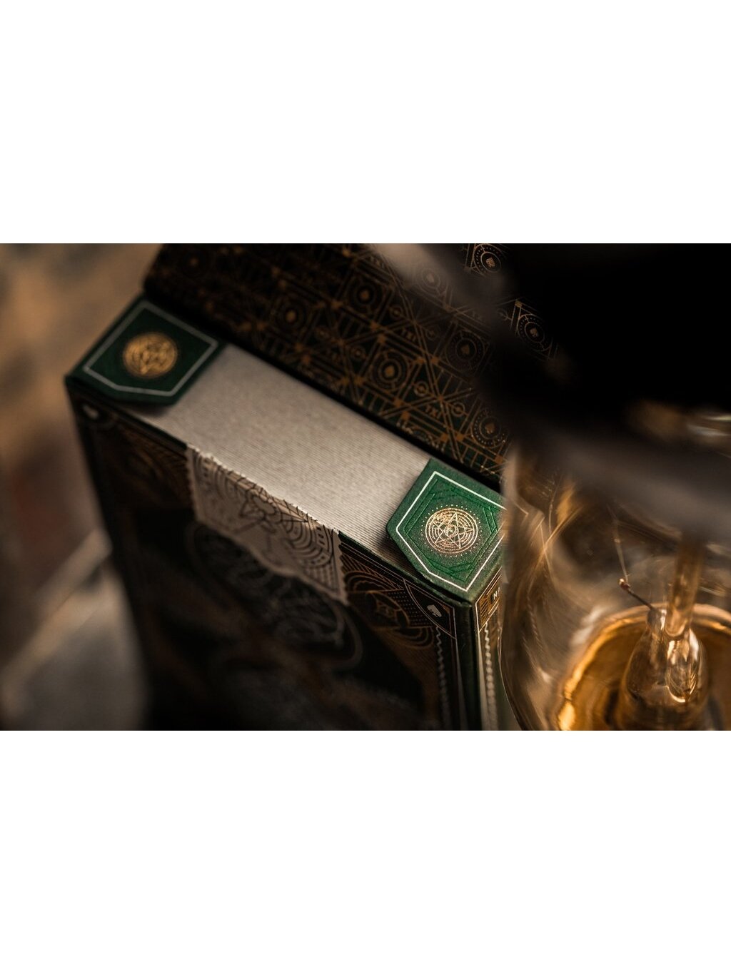 Theory11 Green National kortos 3