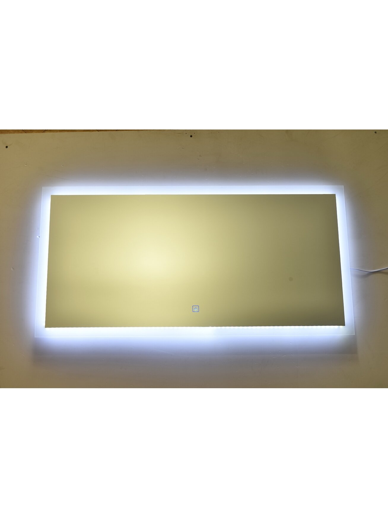 Veidrodis FS615 su LED apšvietimu