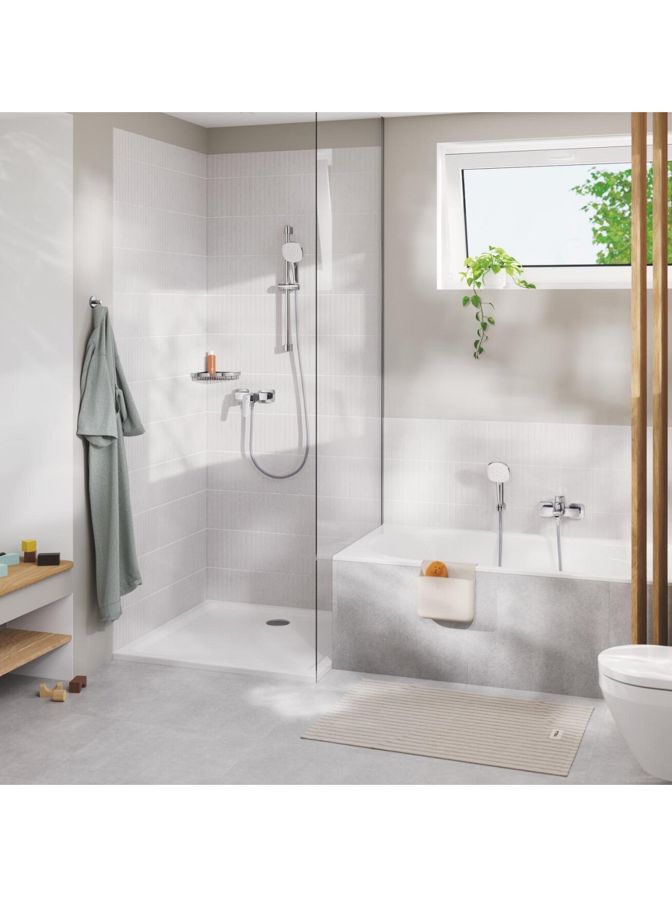 Vonios/dušo maištuvas Grohe Cubeo, chromas 4 Vonios/dušo maištuvas Grohe Cubeo, chromas 4